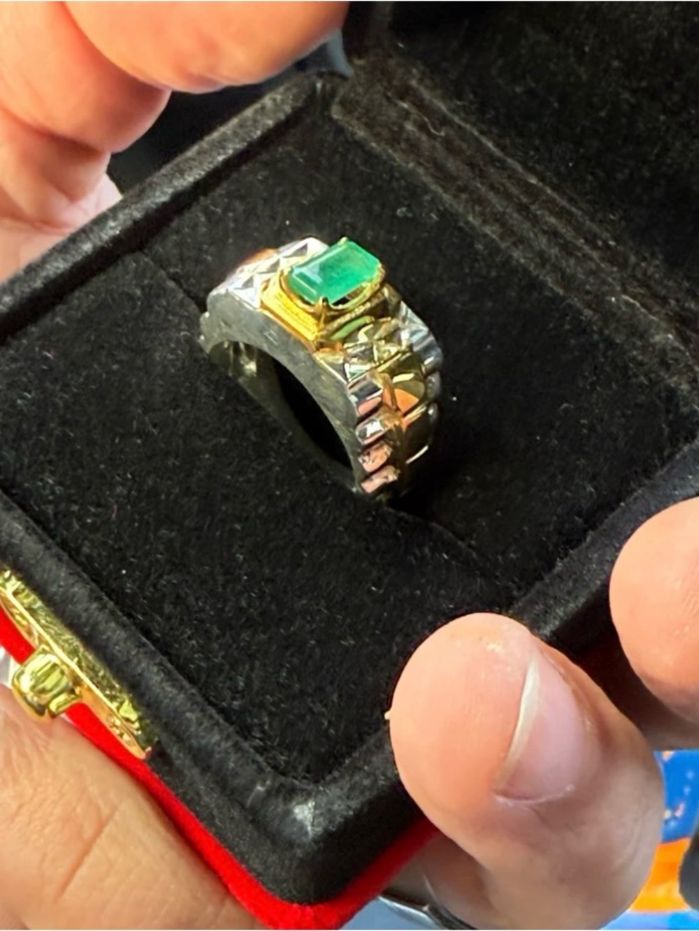 925 Silver Emerald Ring - 1.17ct Emerald-Cut, Size 11
US (Appraisal Included)